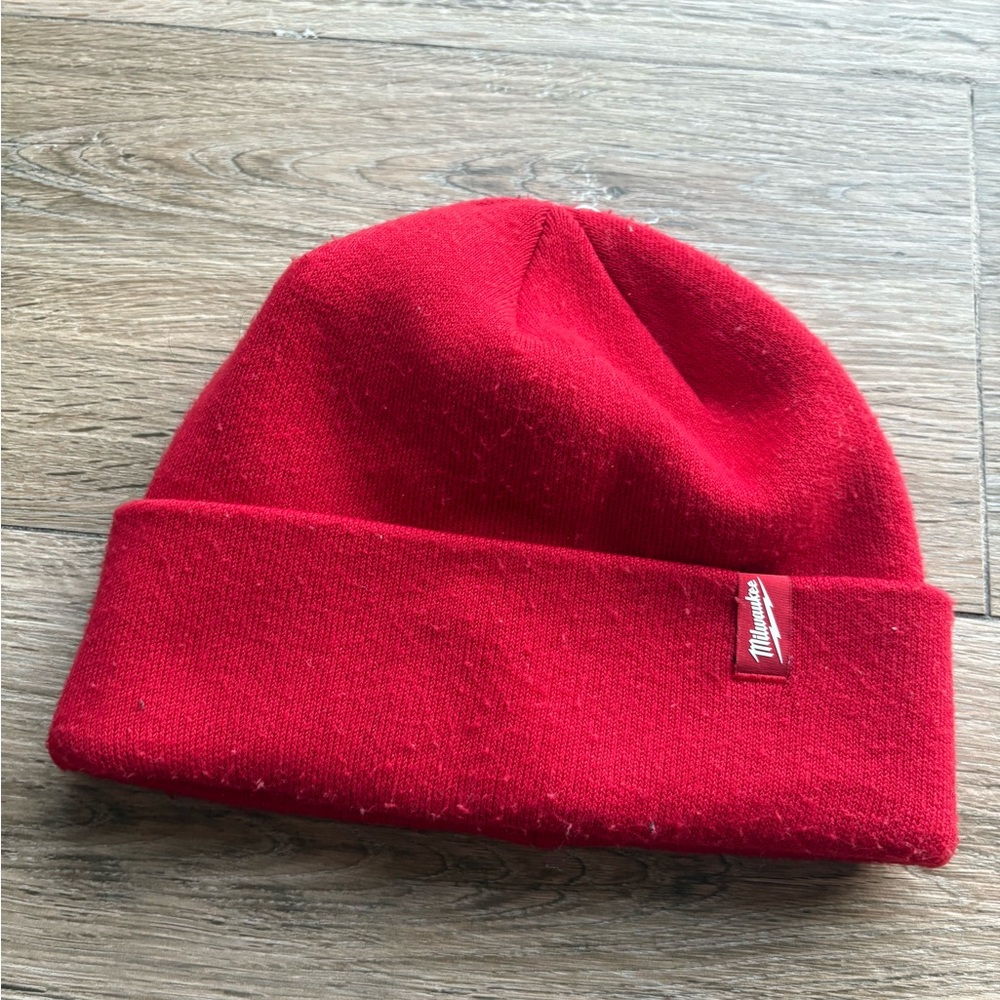 Milwaukee Red Knit Beanie – Thick, Warm & Durable